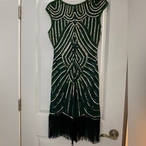 BABEYOND 1920s Gatsby Sequined Fringe Flapper Dress (Dark Green/Gold)
 (Size S)